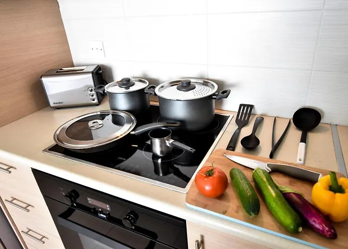 Glabur - The Elite - Exceptional Floor City, Welcomes U!!! * ニコシア